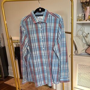 Mizzen+Main Blue and Red Plaid Casual Shirt